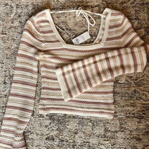 Hollister Cream and Pink Flaired Sleeve Sweater